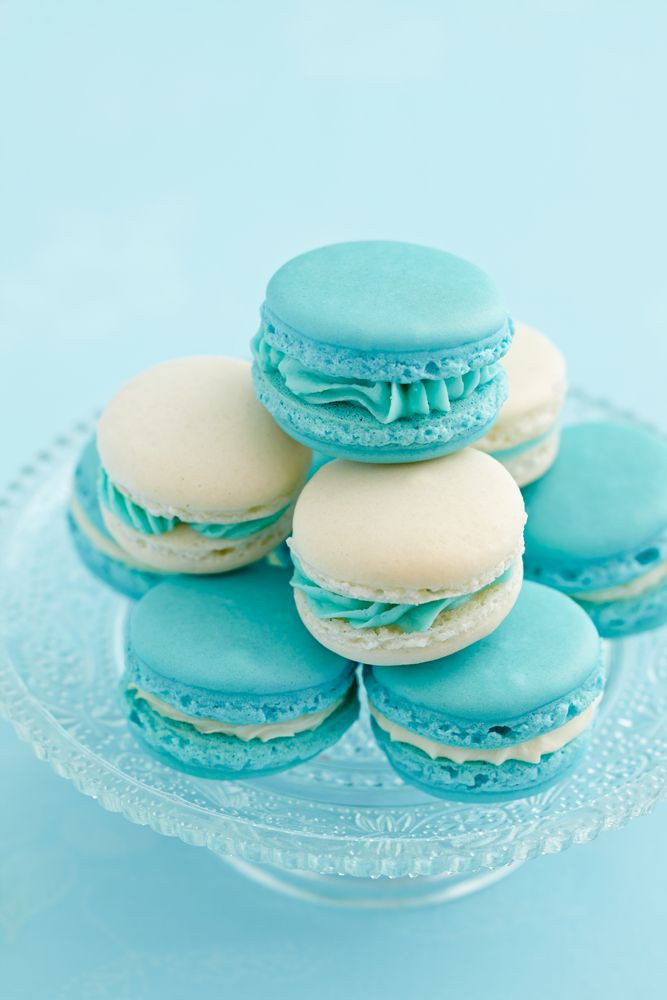 macroon-blue